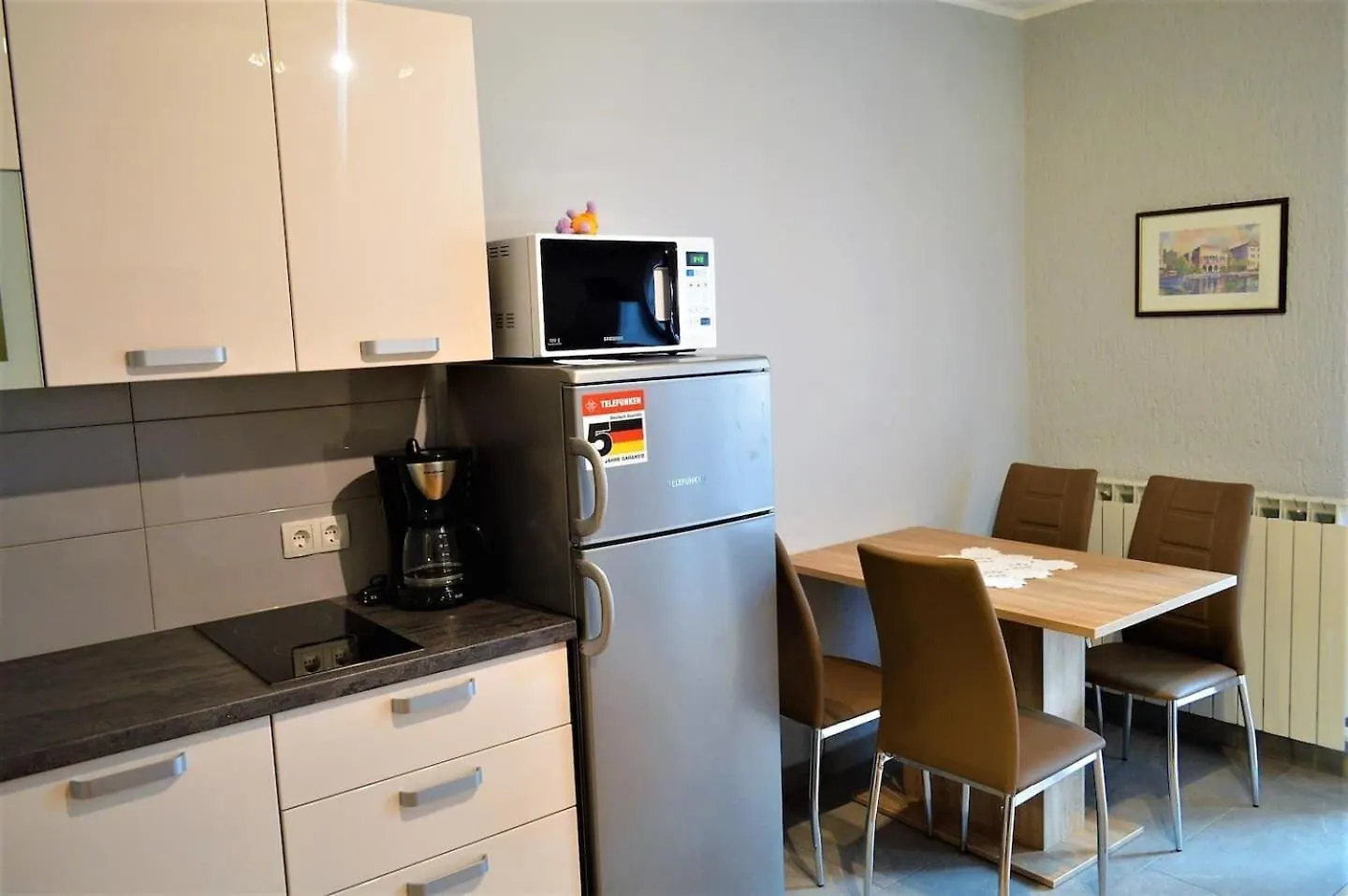Apartments Leonard Porec