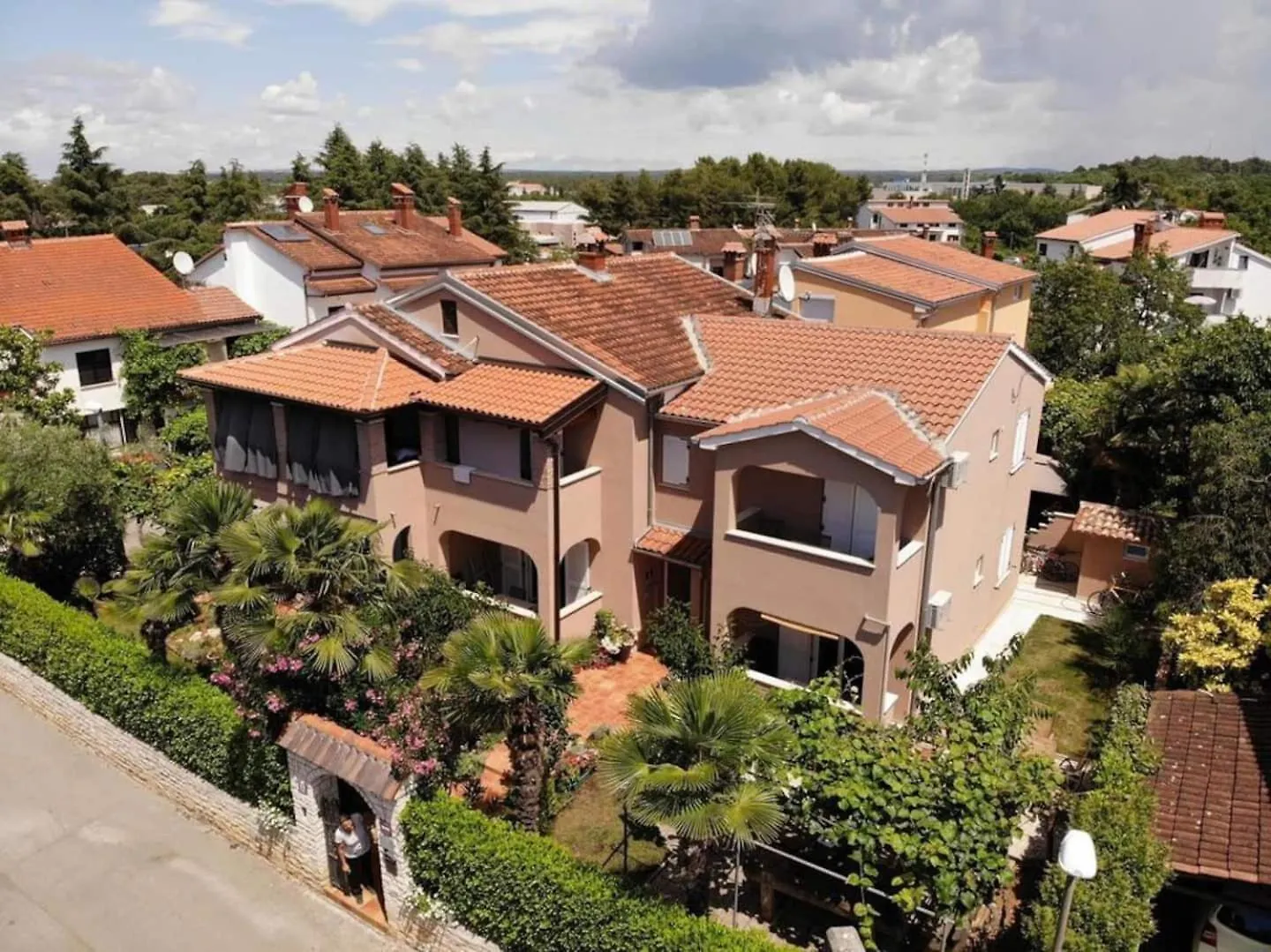 Apartments Leonard Porec